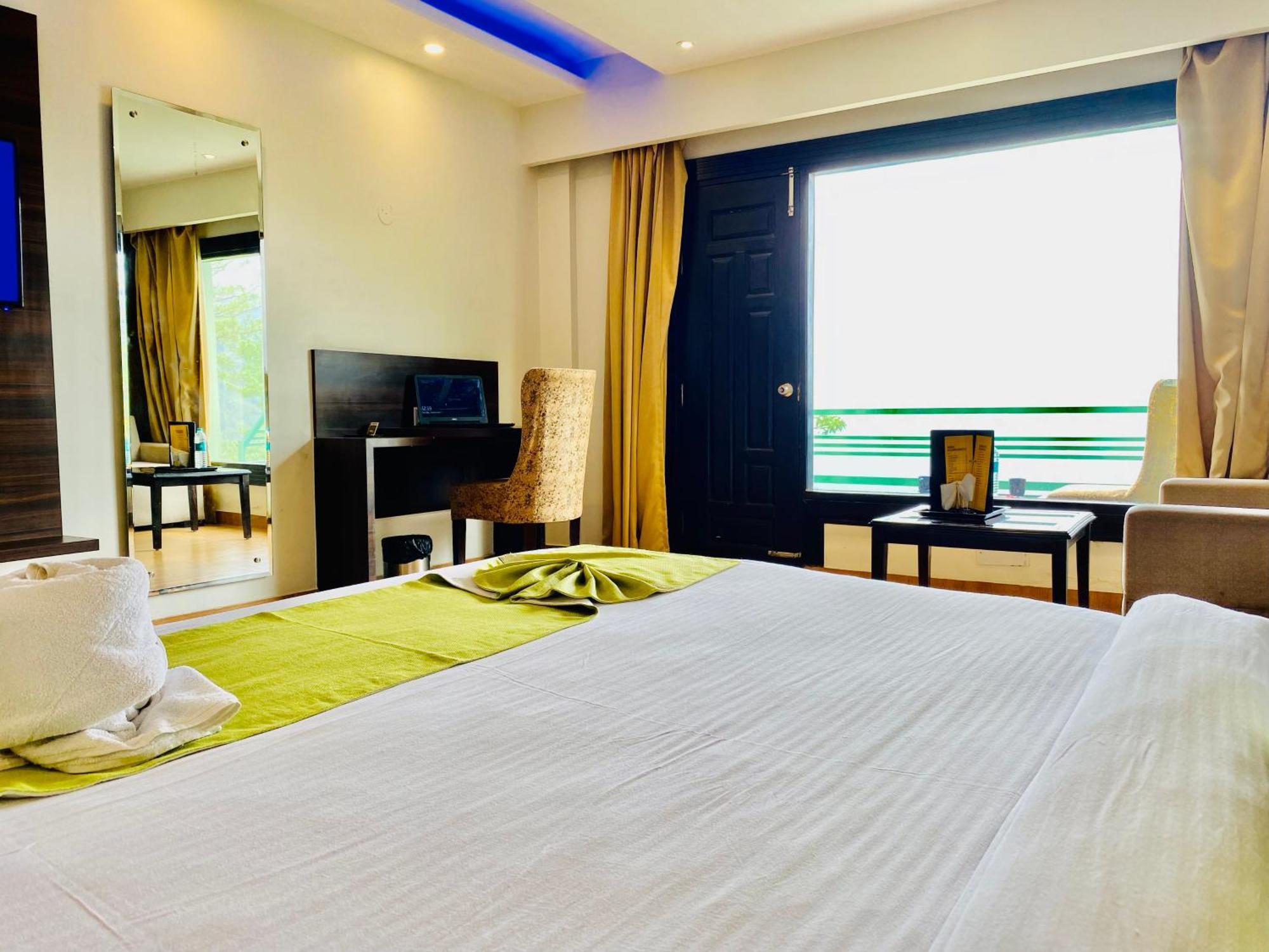 Royal Green Mashobra - Mountain And Valley View Rooms Shimla Exterior foto